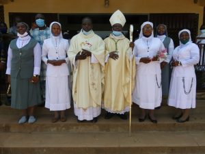 Une nouvelle communauté religieuse dénommée “Sister’s of sacred Mission of Christ” accueillie par le diocèse de Sokodé