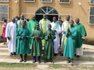‘Messe d’au revoir’ des Pères Emile BANG’NA et Dieudonné TALAKEANA