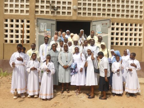 Journée de la vie consacrée 2024 dans le diocèse de Sokodé : la Paroisse St François d’Assise d’Akamadè à l’honneur