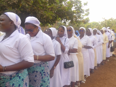 30ème Journée mondiale de la vie consacrée : La Paroisse Ste Rita de Cascia de Sessaro-Mazada a accueilli l’édition 2026