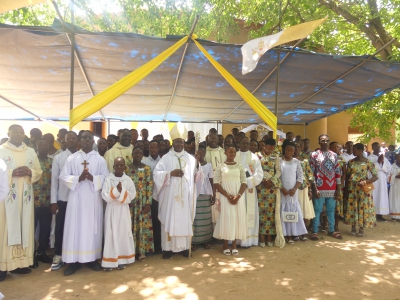 Adjengré : Fête patronale et 61 nouveaux confirmés pour le compte des paroisses St Joseph et Ste Rita de Cascia