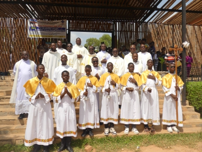 5ème anniversaire de consécration de l’église Notre Dame de l’Assomption de Komah à Sokodé et apothéose de la 100ème Journée Missionnaire Mondiale
